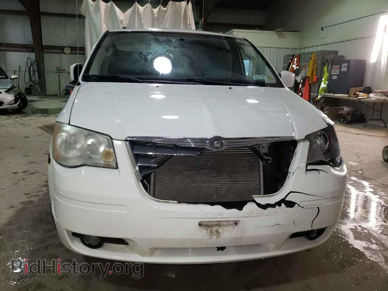 2010 CHRYSLER MINIVAN - VIN: 2A4RR5D17AR365774 - Фото 5