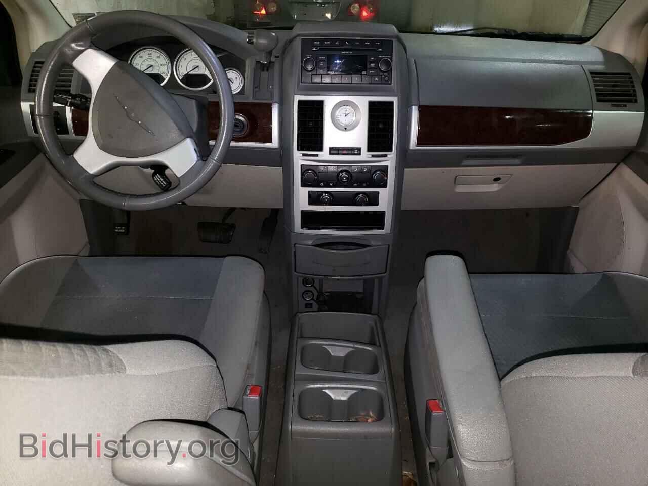 2010 CHRYSLER MINIVAN - VIN: 2A4RR5D17AR365774 - Фото 8