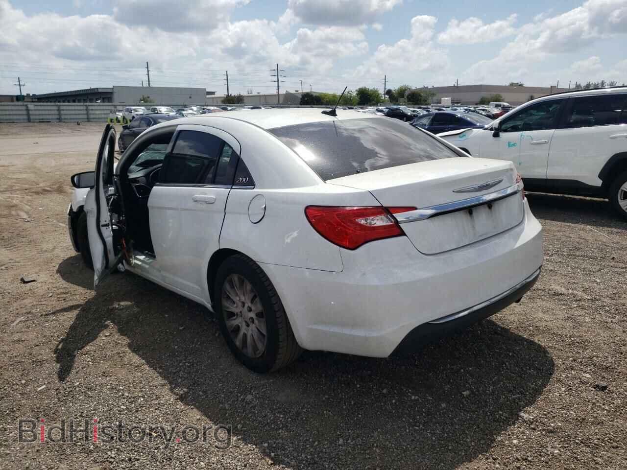 2012 CHRYSLER 200 - VIN: 1C3CCBAB4CN127670 - Фото 3
