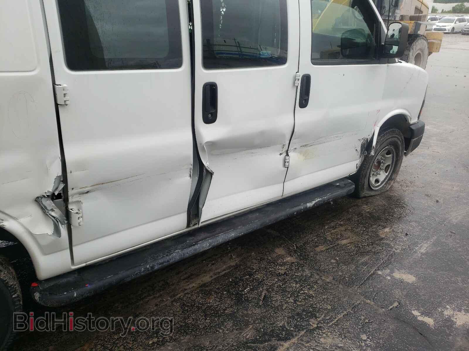 2015 GMC SAVANA - VIN: 1GTW7FCF2F1907439 - Фото 9