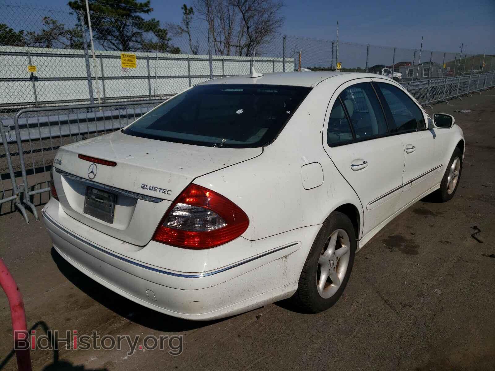 2007 MERCEDES-BENZ E CLASS - VIN: WDBUF22X47B226366 - Photo 4