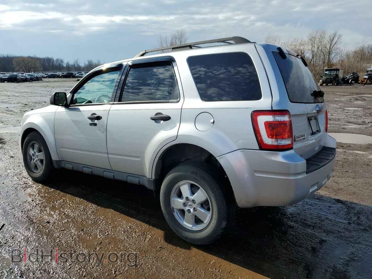 2010 FORD ESCAPE - VIN: 1FMCU0D73AKD26272 - Фото 2