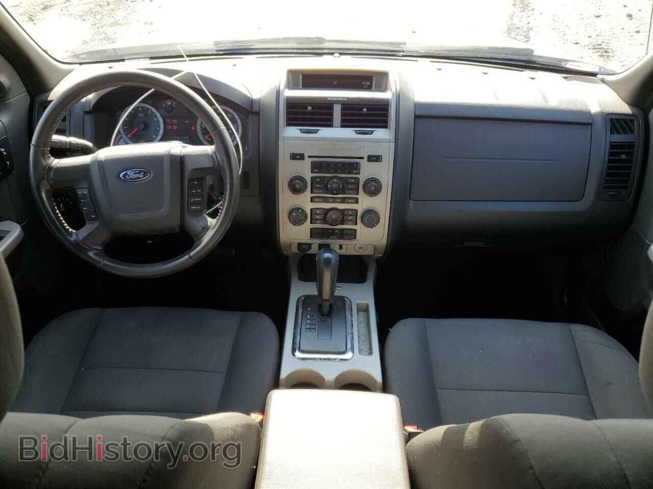 2010 FORD ESCAPE - VIN: 1FMCU0D73AKD26272 - Фото 8