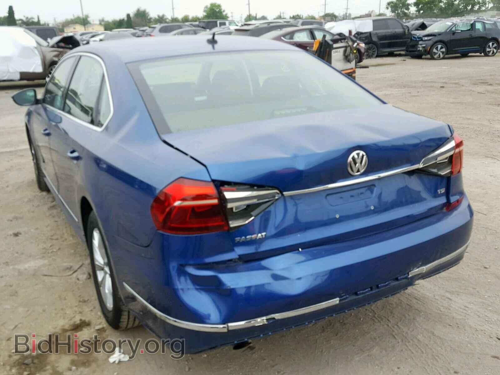 2017 VOLKSWAGEN PASSAT - VIN: 1VWAT7A35HC017056 - Фото 3