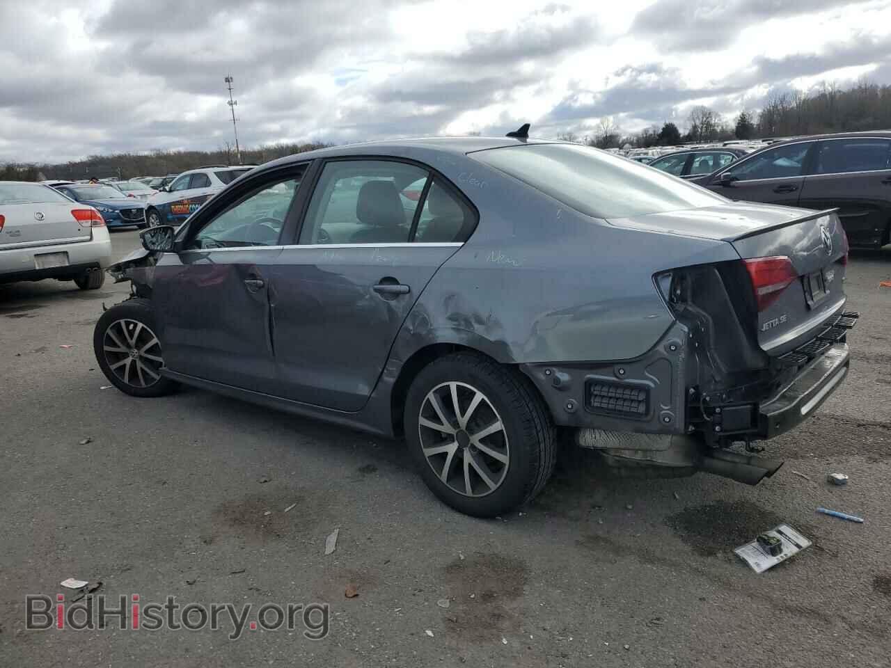 2017 VOLKSWAGEN JETTA - VIN: 3VWDB7AJ9HM397645 - Фото 2