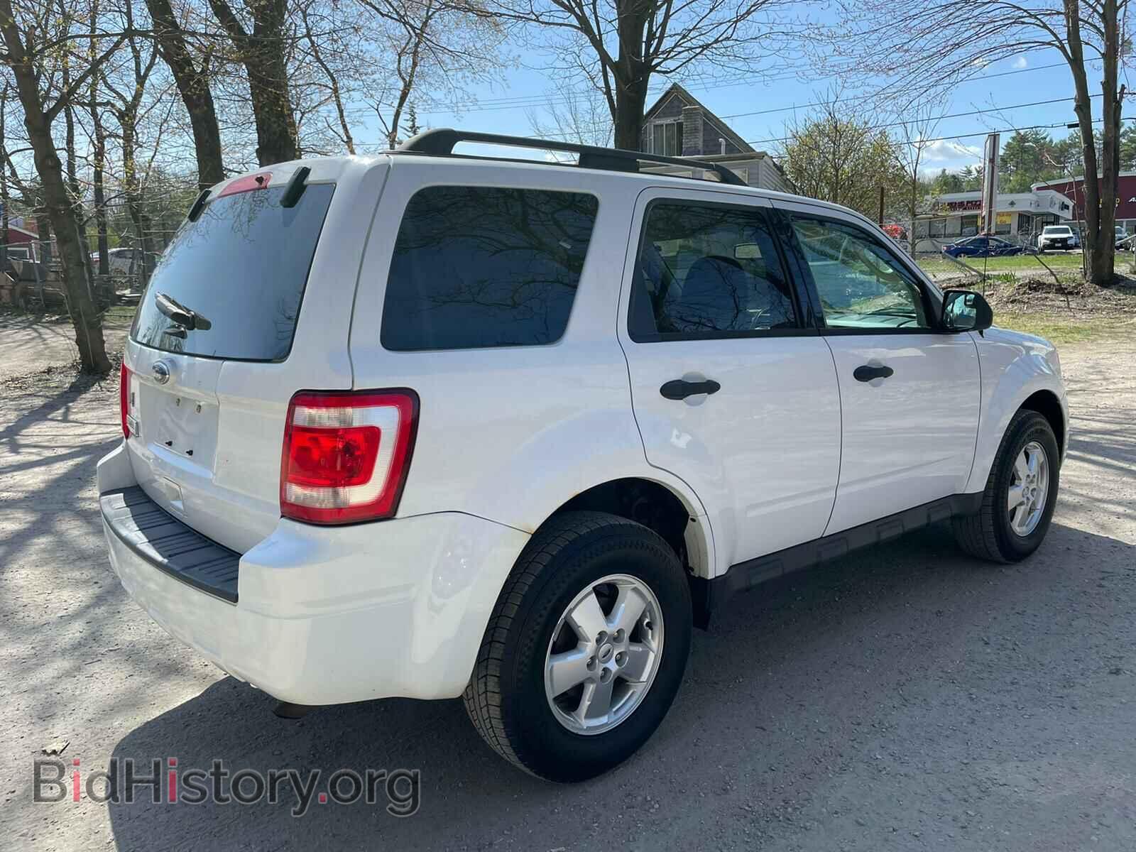 2011 FORD ESCAPE - VIN: 1FMCU9D74BKB75092 - Фото 4