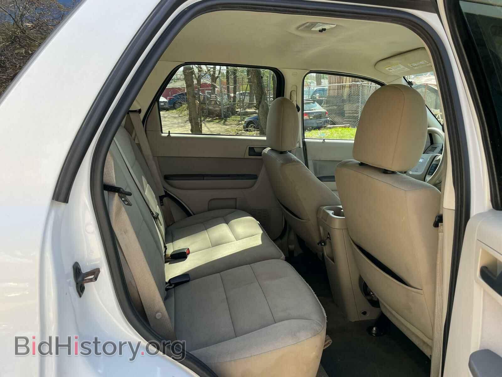 2011 FORD ESCAPE - VIN: 1FMCU9D74BKB75092 - Фото 7