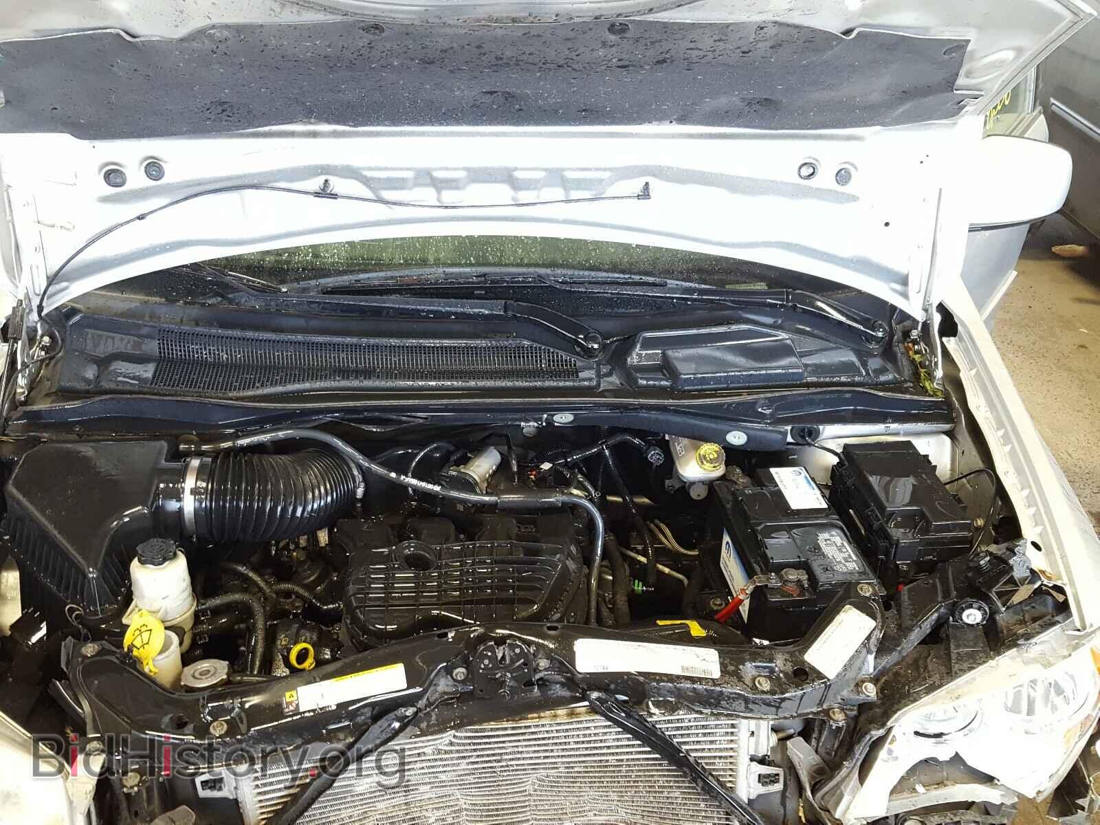 2011 DODGE CARAVAN - VIN: 2D4RN3DG0BR731296 - Photo 7