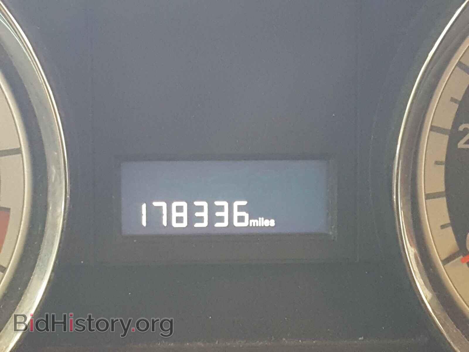 2011 DODGE CARAVAN - VIN: 2D4RN3DG0BR731296 - Photo 8