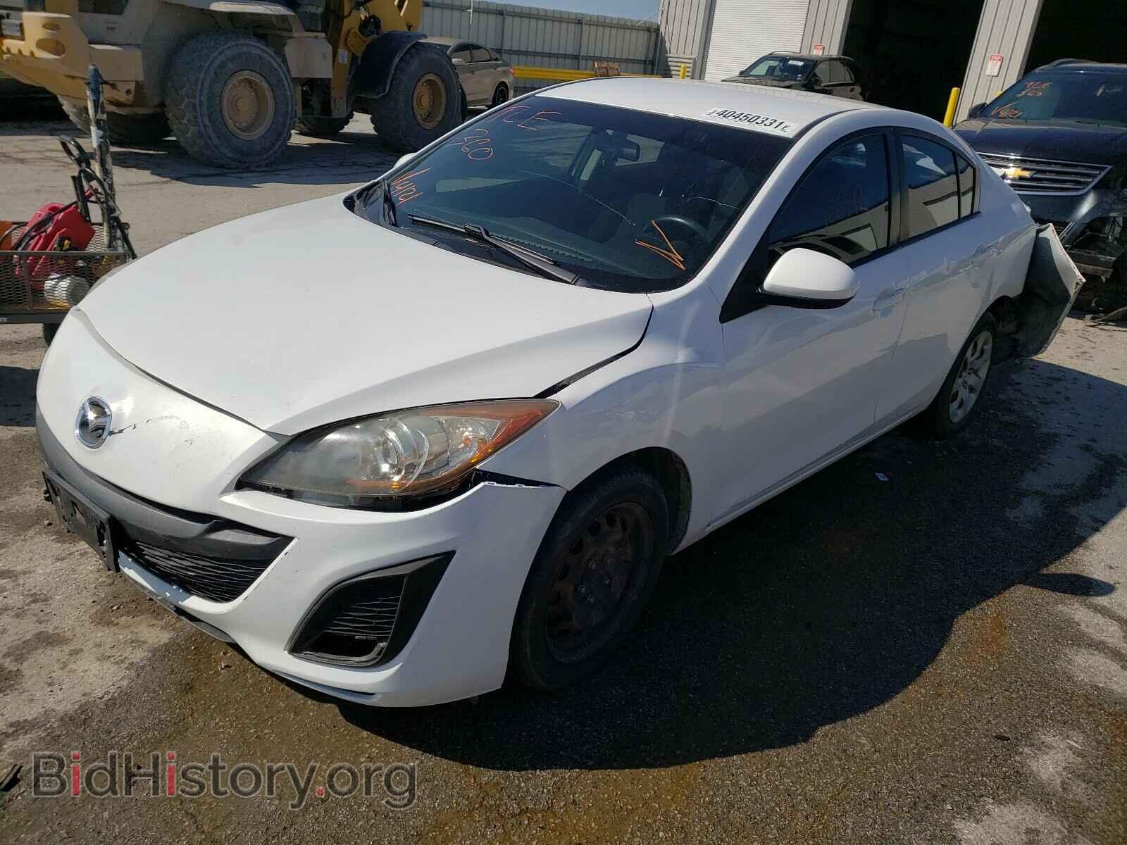 2011 MAZDA 3 - VIN: JM1BL1UF7B1387583 - Фото 2