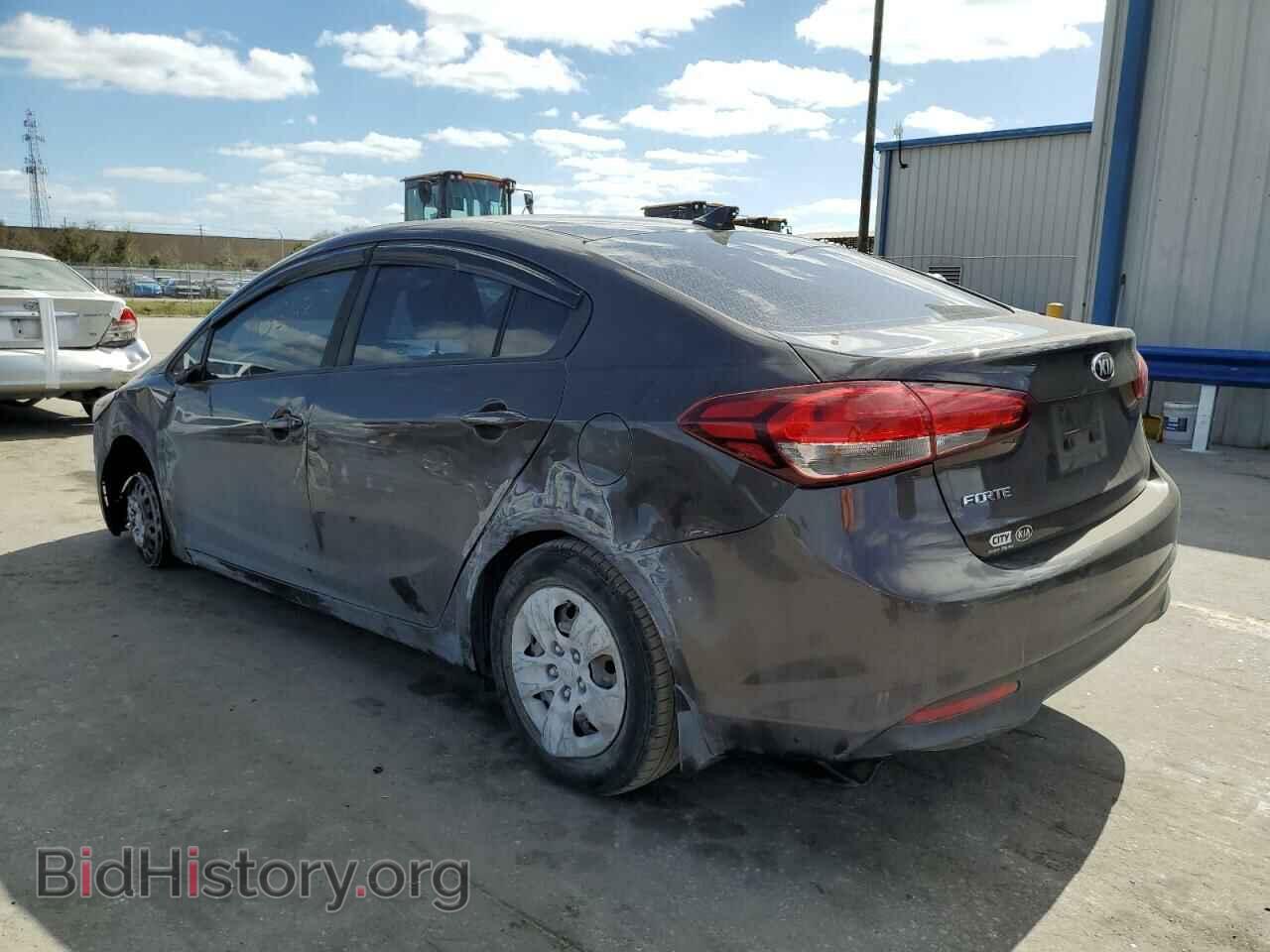 2017 KIA FORTE - VIN: 3KPFK4A75HE132908 - Фото 2