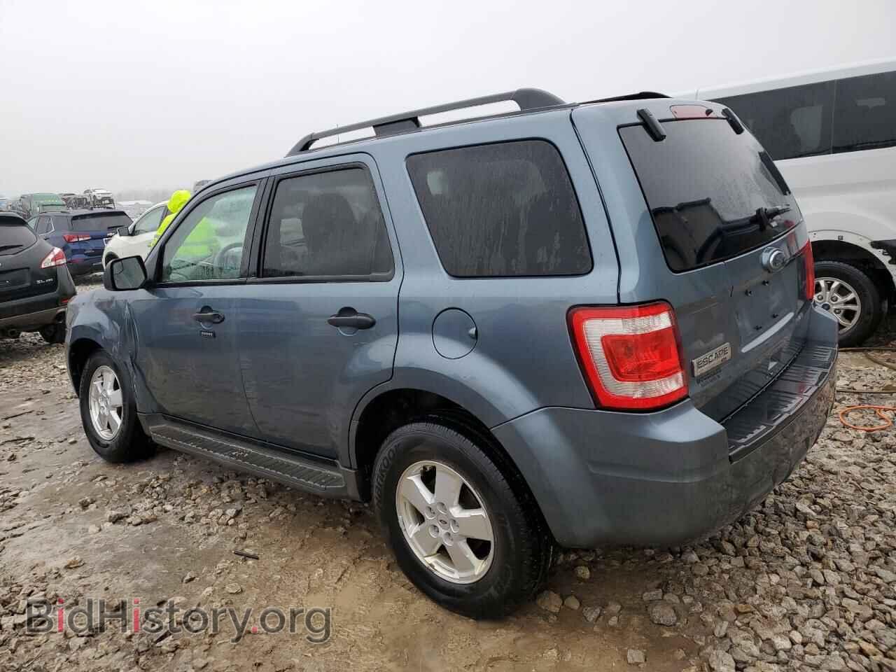 2010 FORD ESCAPE - VIN: 1FMCU0D72AKD39370 - Фото 2