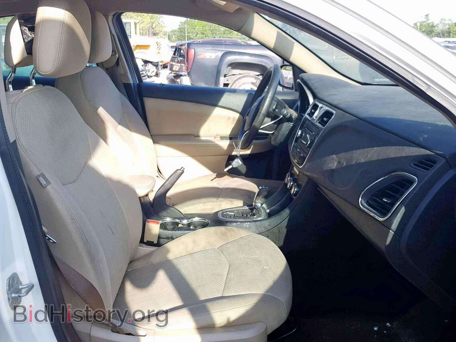 2013 CHRYSLER 200 - VIN: 1C3CCBAB0DN686117 - Photo 5