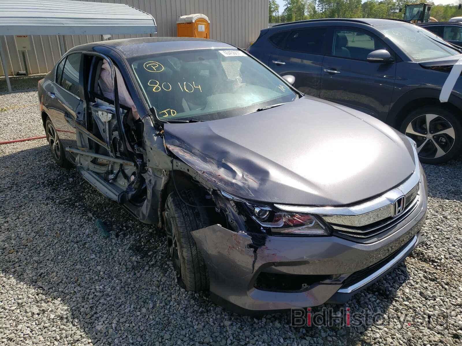 Photo 1HGCR2F33HA004731 - HONDA ACCORD 2017