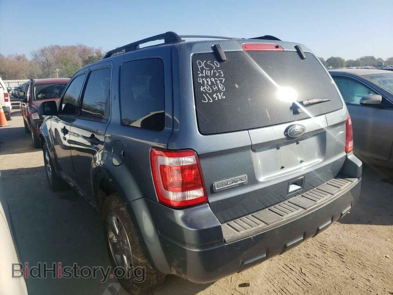 2011 FORD ESCAPE - VIN: 1FMCU0D75BKA25603 - Фото 2