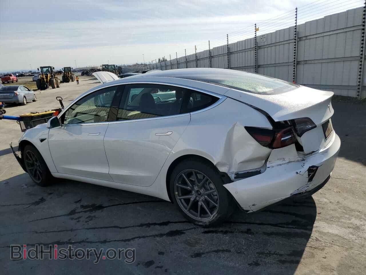 2020 TESLA MODEL 3 - VIN: 5YJ3E1EA7LF807465 - Фото 2