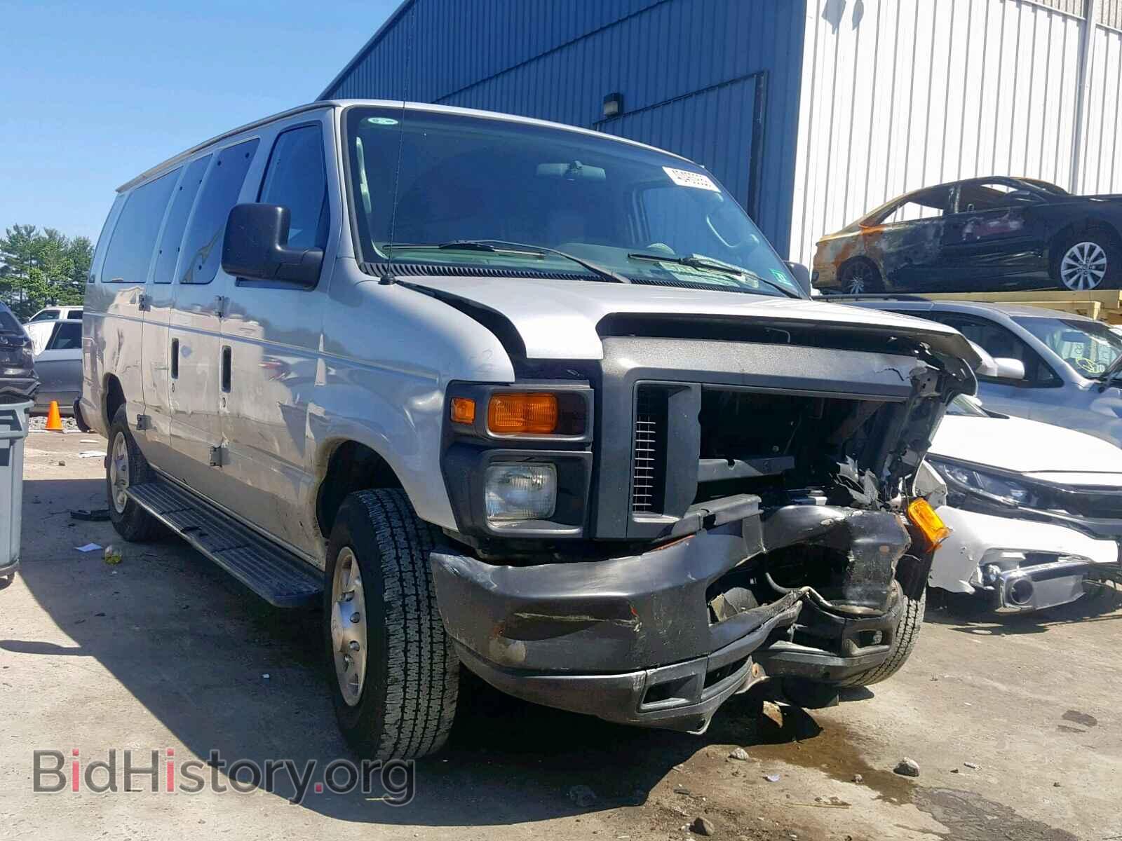 Photo 1FBSS3BL5ADA18679 - FORD ECONOLINE 2010