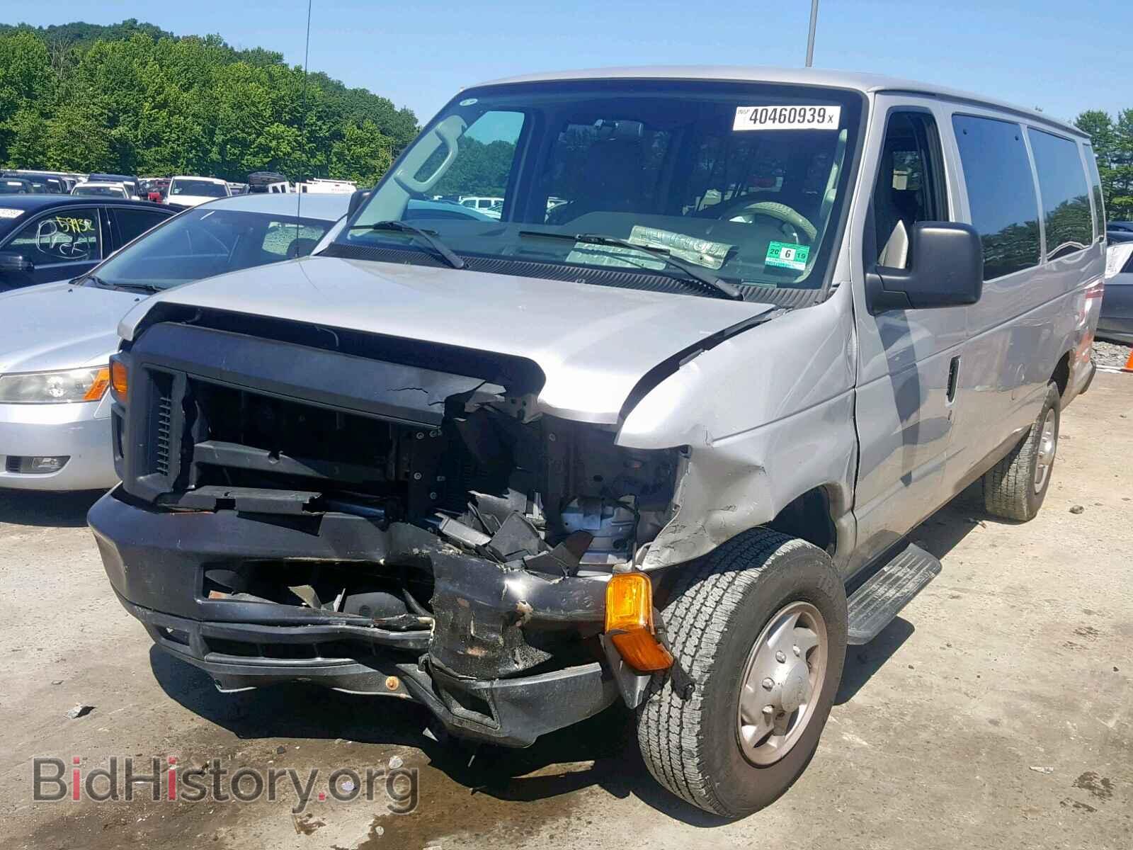 2010 FORD ECONOLINE - VIN: 1FBSS3BL5ADA18679 - Фото 2