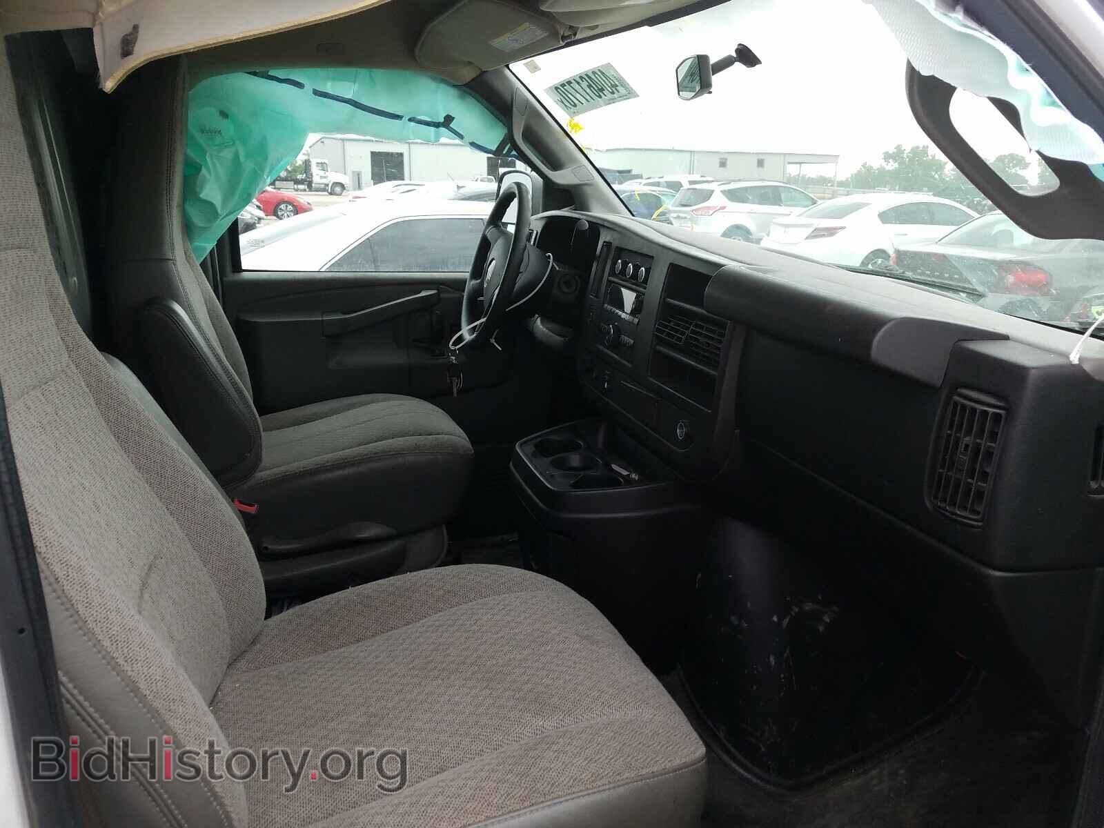 2017 GMC SAVANA - VIN: 1GTW7AFF5H1908019 - Фото 5