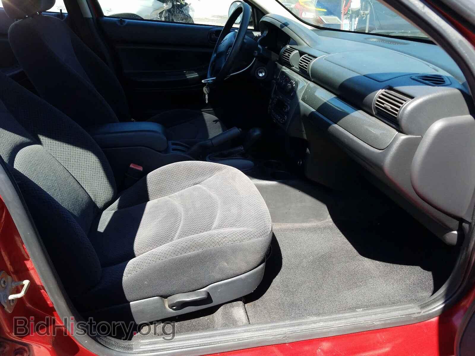2004 CHRYSLER SEBRING - VIN: 1C3EL56R44N227267 - Фото 5