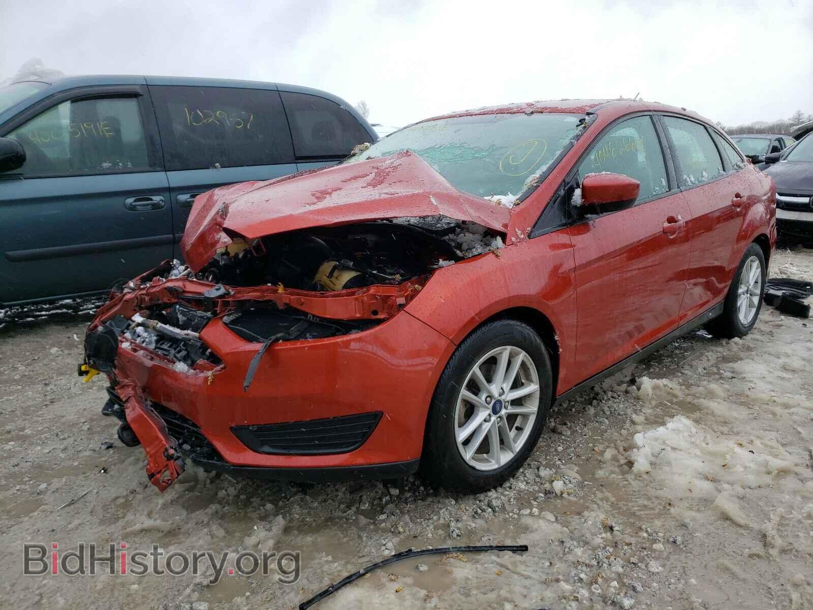 2018 FORD FOCUS - VIN: 1FADP3F29JL297945 - Фото 2