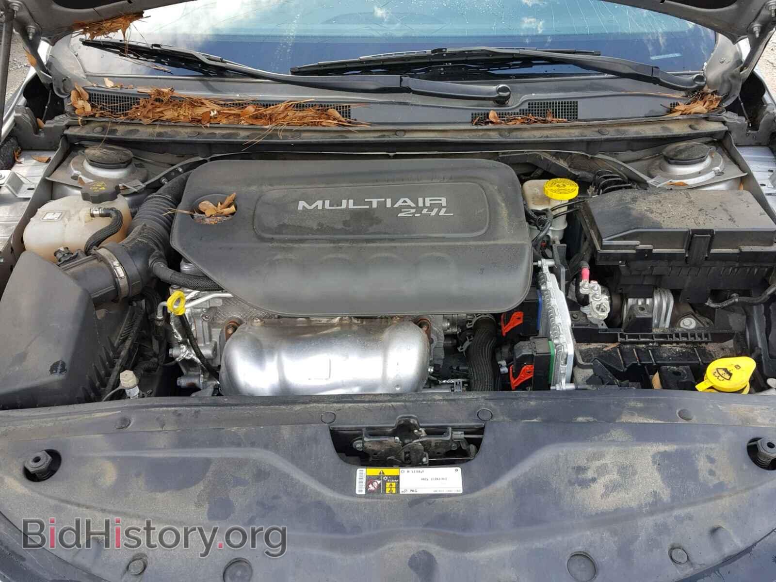 2016 CHRYSLER 200 - VIN: 1C3CCCAB0GN122056 - Фото 7
