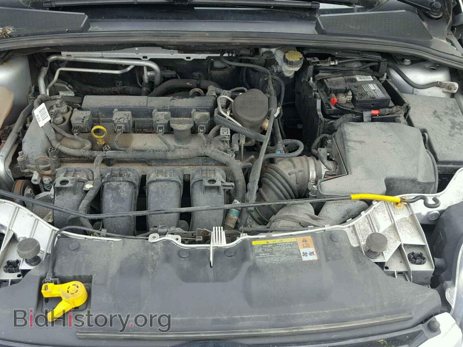 2012 Ford FOCUS (VIN 1FAHP3M28CL300275) — photo 7 of 10