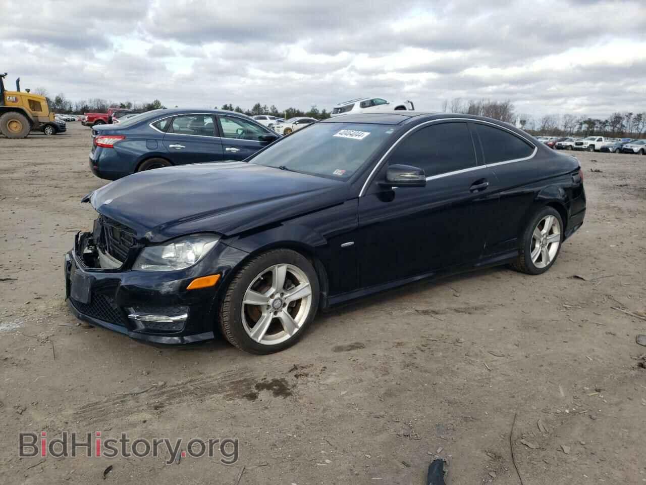 Фотография WDDGJ4HB6CF888558 - MERCEDES-BENZ C-CLASS 2012