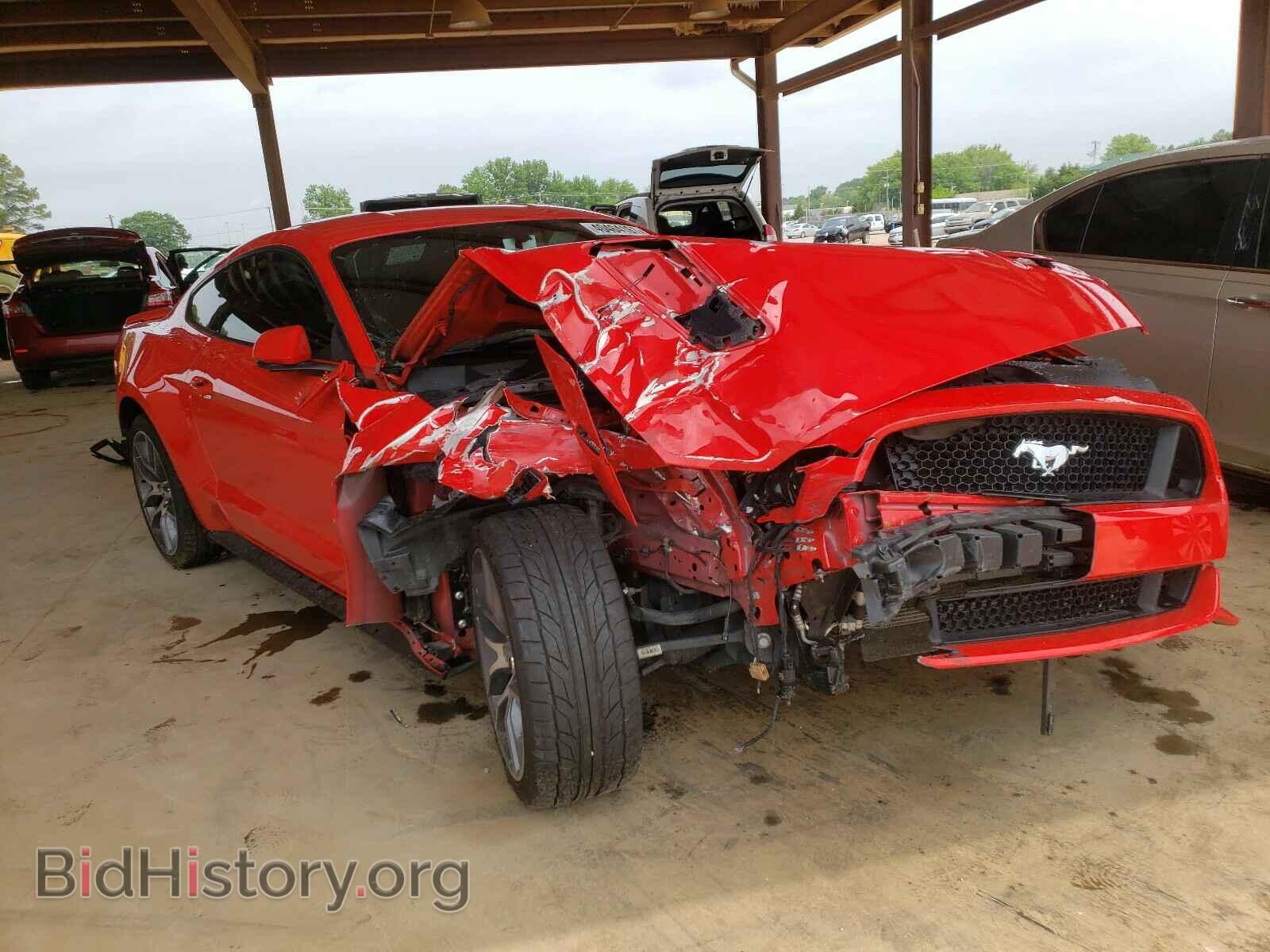 Photo 1FA6P8CF2F5353975 - FORD MUSTANG 2015