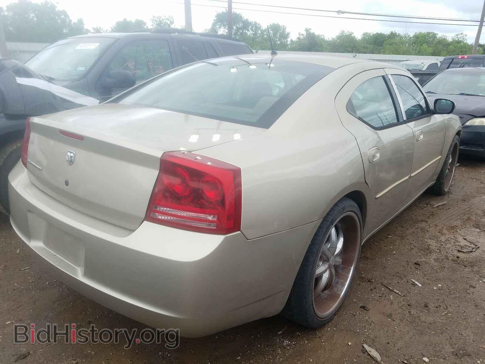 2008 DODGE CHARGER - VIN: 2B3KA43RX8H314965 - Фото 4