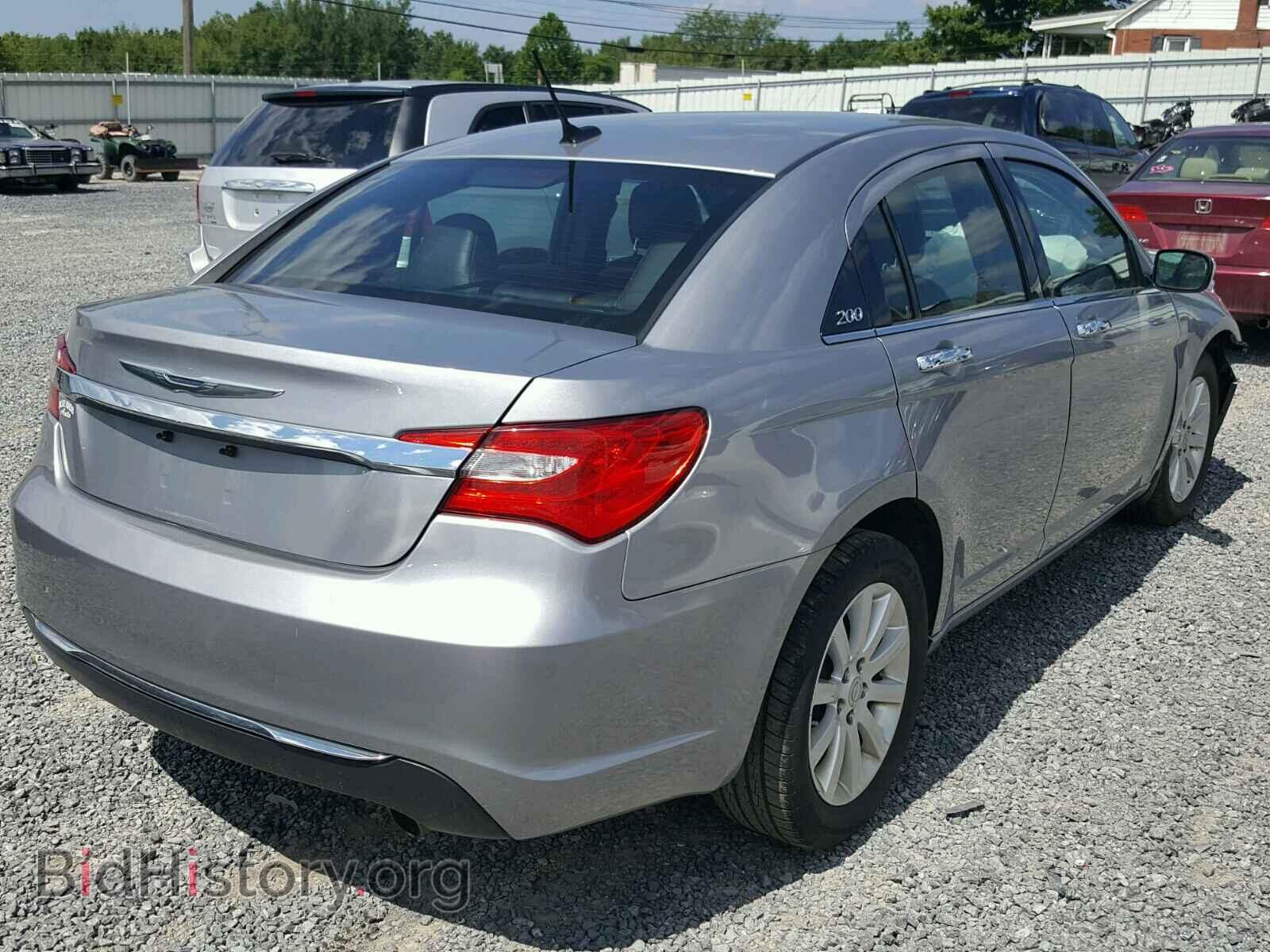 2014 CHRYSLER 200 - VIN: 1C3CCBCG6EN153473 - Фото 4