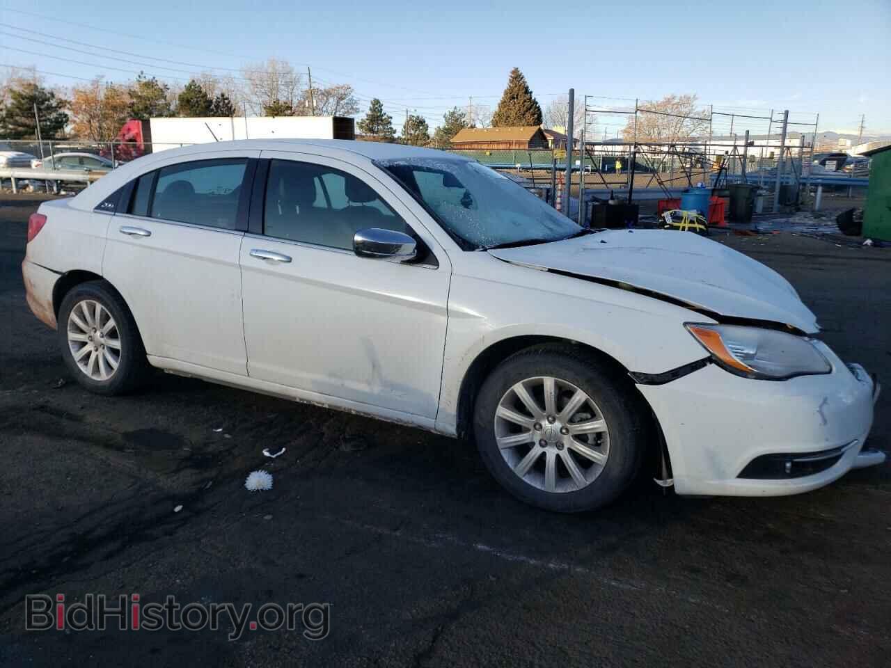 2014 CHRYSLER 200 - VIN: 1C3CCBCG7EN193092 - Фото 4