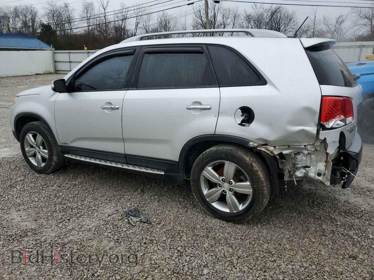 2012 KIA SORENTO - VIN: 5XYKUDA29CG245852 - Фото 2