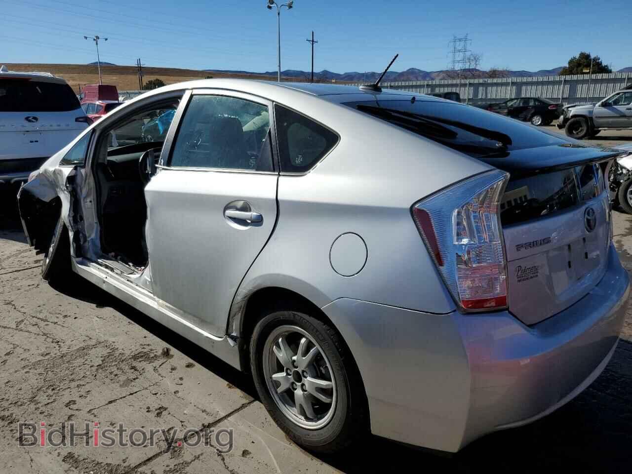 2011 TOYOTA PRIUS - VIN: JTDKN3DU8B1405738 - Фото 2