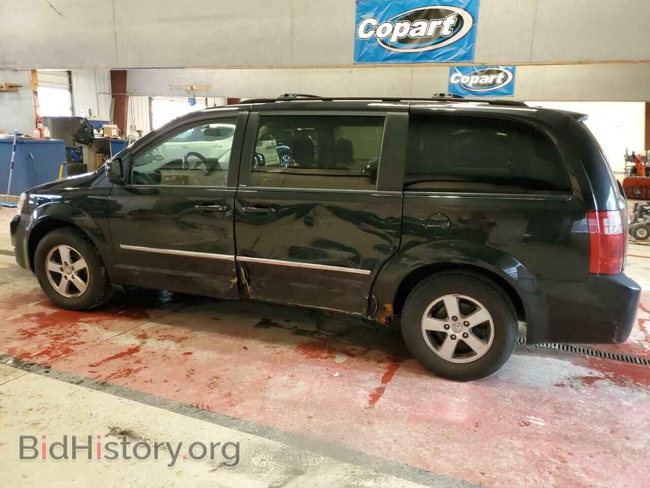 2010 DODGE CARAVAN - VIN: 2D4RN5D18AR202796 - Photo 2