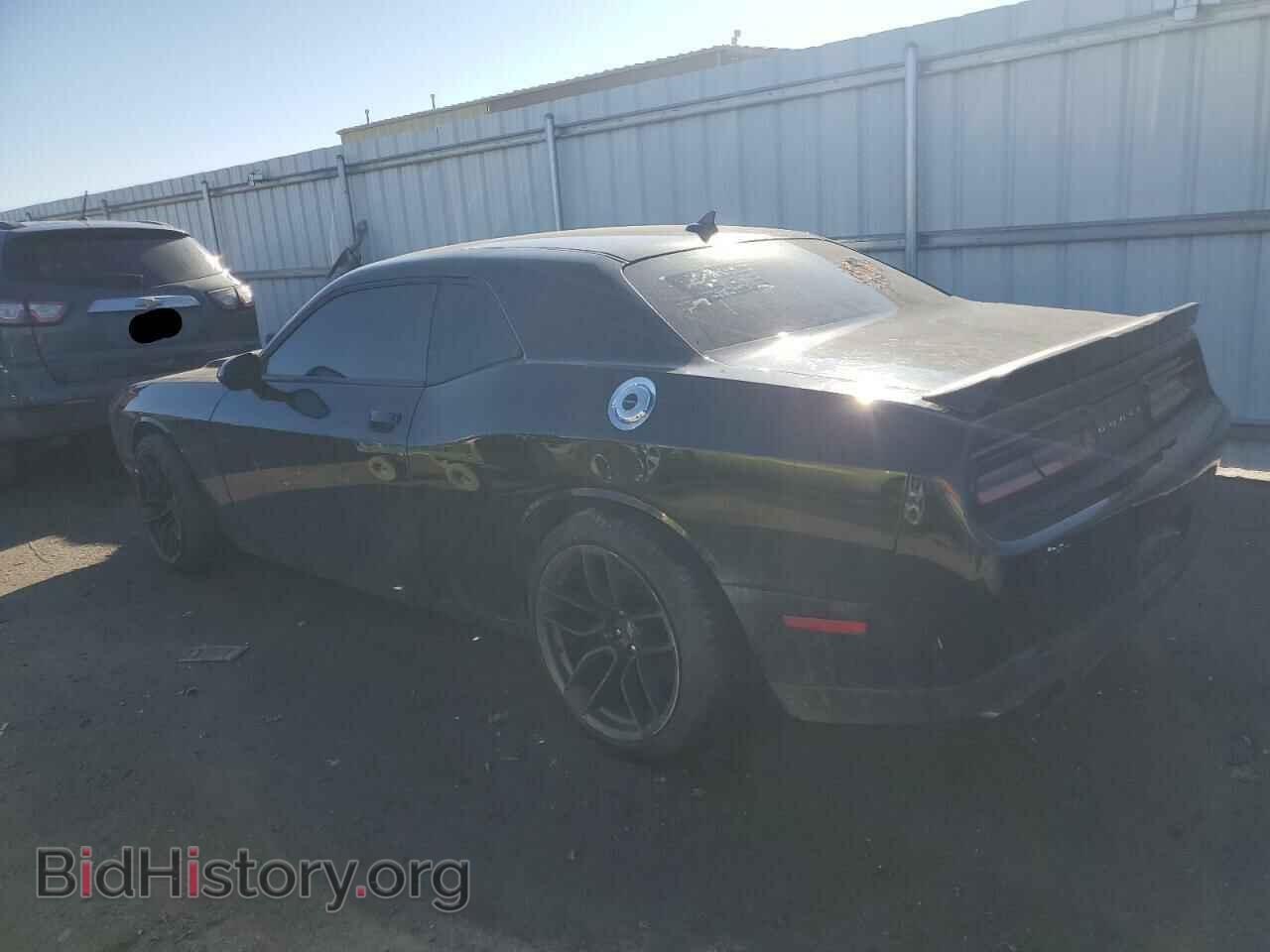 2017 DODGE CHALLENGER - VIN: 2C3CDZFJ8HH637946 - Фото 2