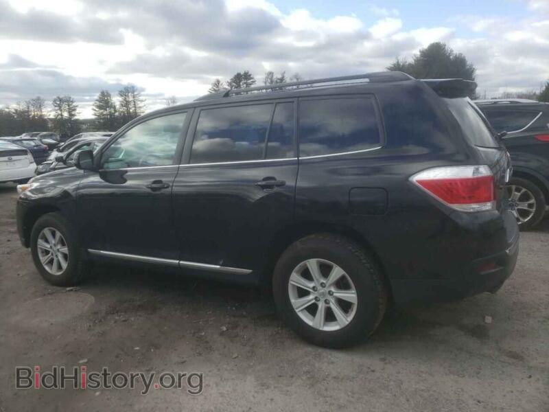 2013 Toyota HIGHLANDER (VIN 5TDBK3EH8DS218953) — photo 2 of 13