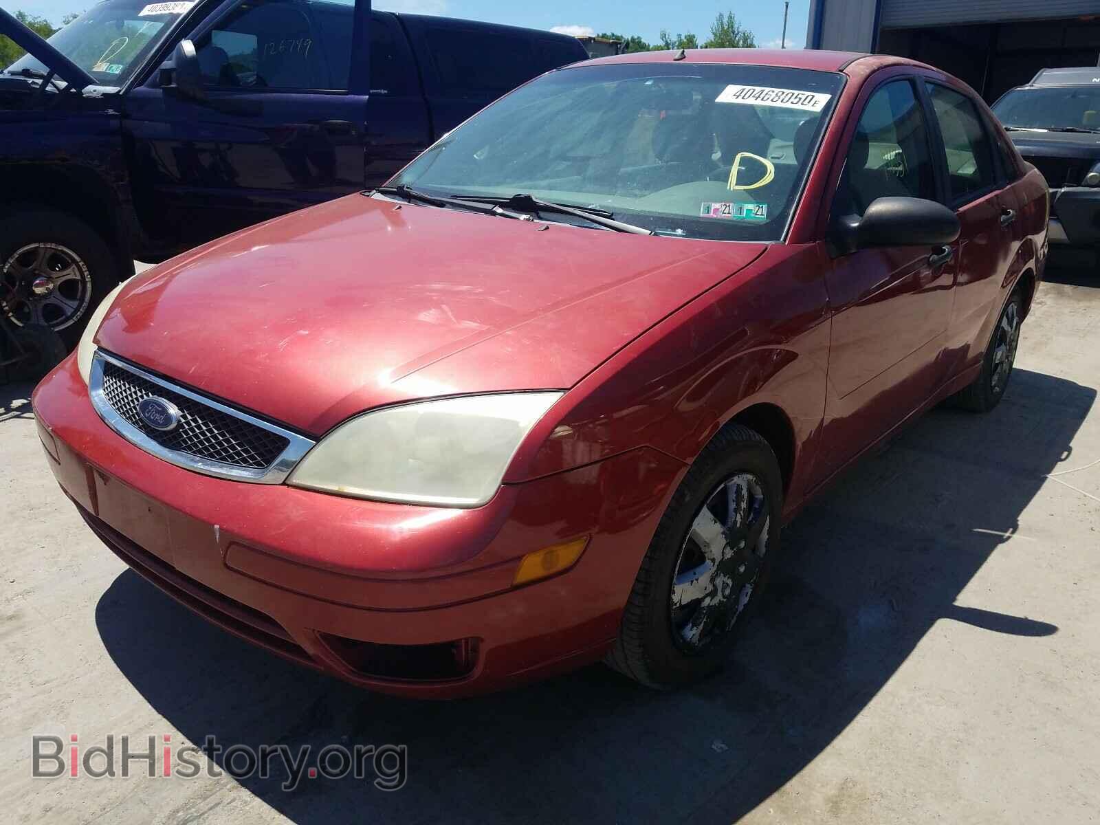 2005 FORD FOCUS - VIN: 1FAFP34N55W151648 - Фото 2