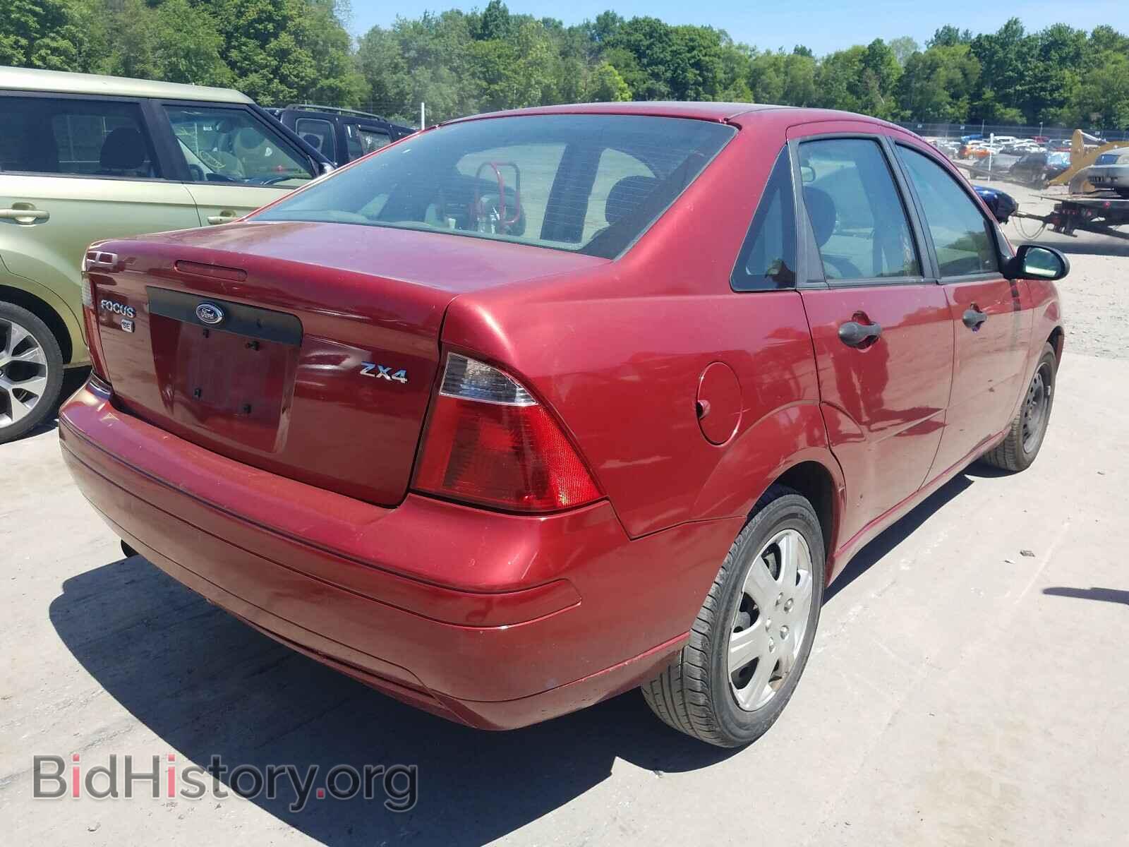 2005 FORD FOCUS - VIN: 1FAFP34N55W151648 - Фото 4