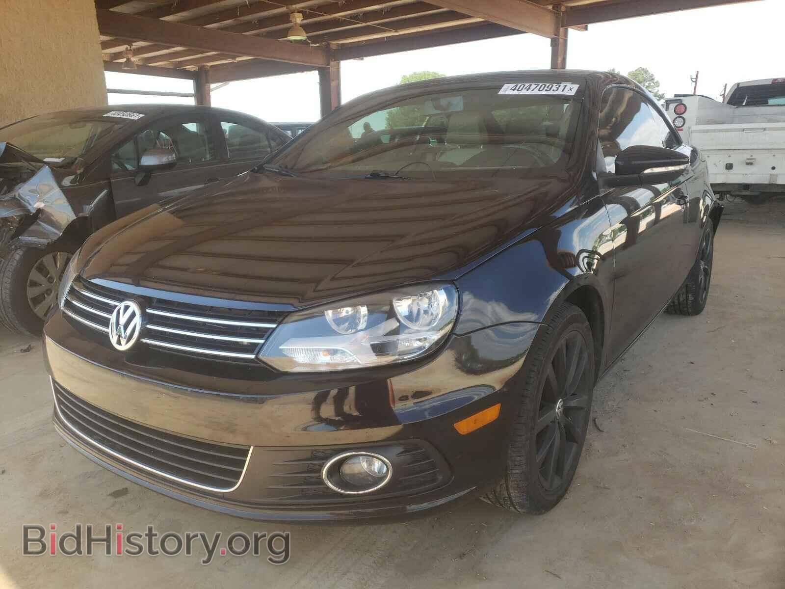 2013 VOLKSWAGEN EOS - VIN: WVWBW8AHXDV000915 - Фото 2