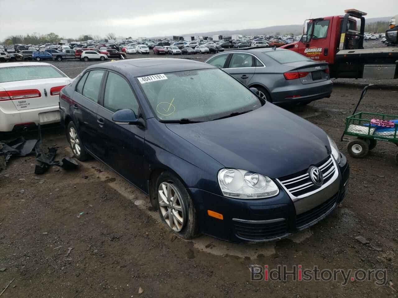 Photo 3VWRZ7AJ2AM132816 - VOLKSWAGEN JETTA 2010