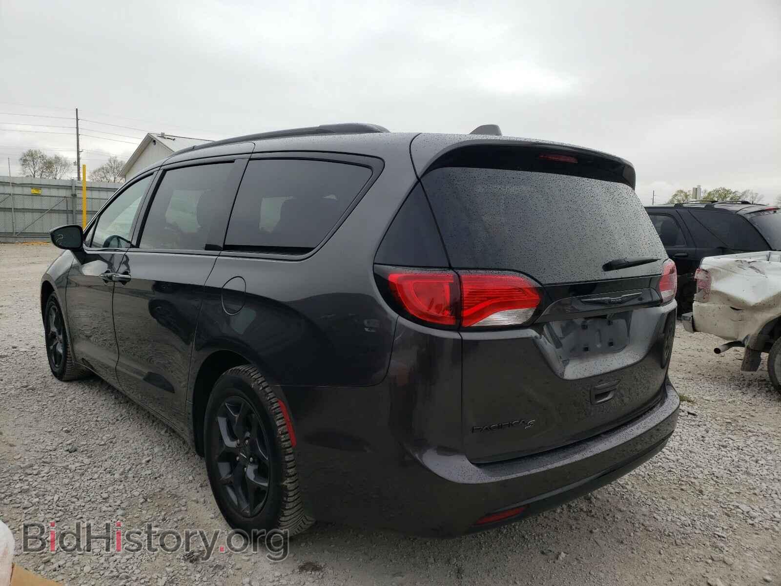 2018 CHRYSLER PACIFICA - VIN: 2C4RC1EG5JR155208 - Фото 3