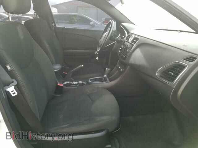 2012 CHRYSLER 200 - VIN: 1C3CCBBB0CN170496 - Фото 5