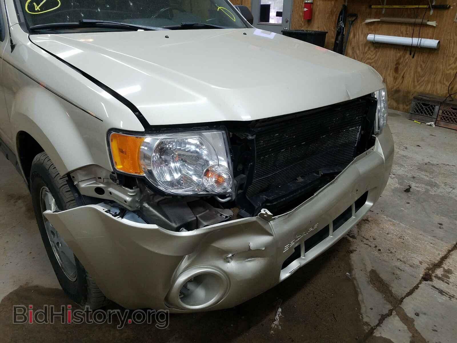 2011 FORD ESCAPE - VIN: 1FMCU9D74BKB29410 - Фото 9
