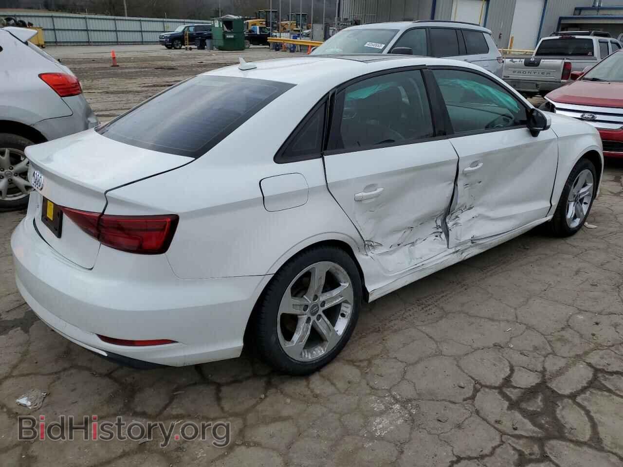 2017 AUDI A3 - VIN: WAUAUGFF0H1027537 - Фото 3