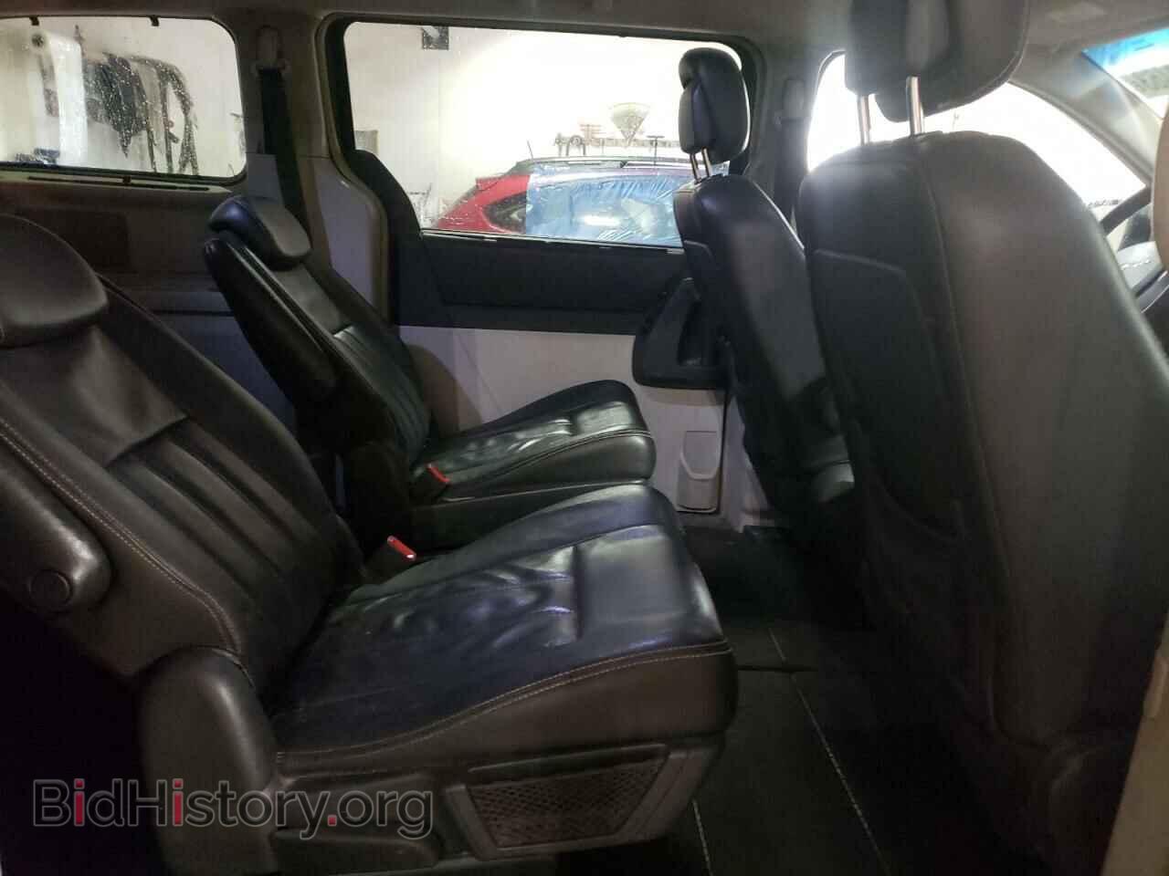 2010 CHRYSLER MINIVAN - VIN: 2A4RR8D12AR393998 - Photo 11