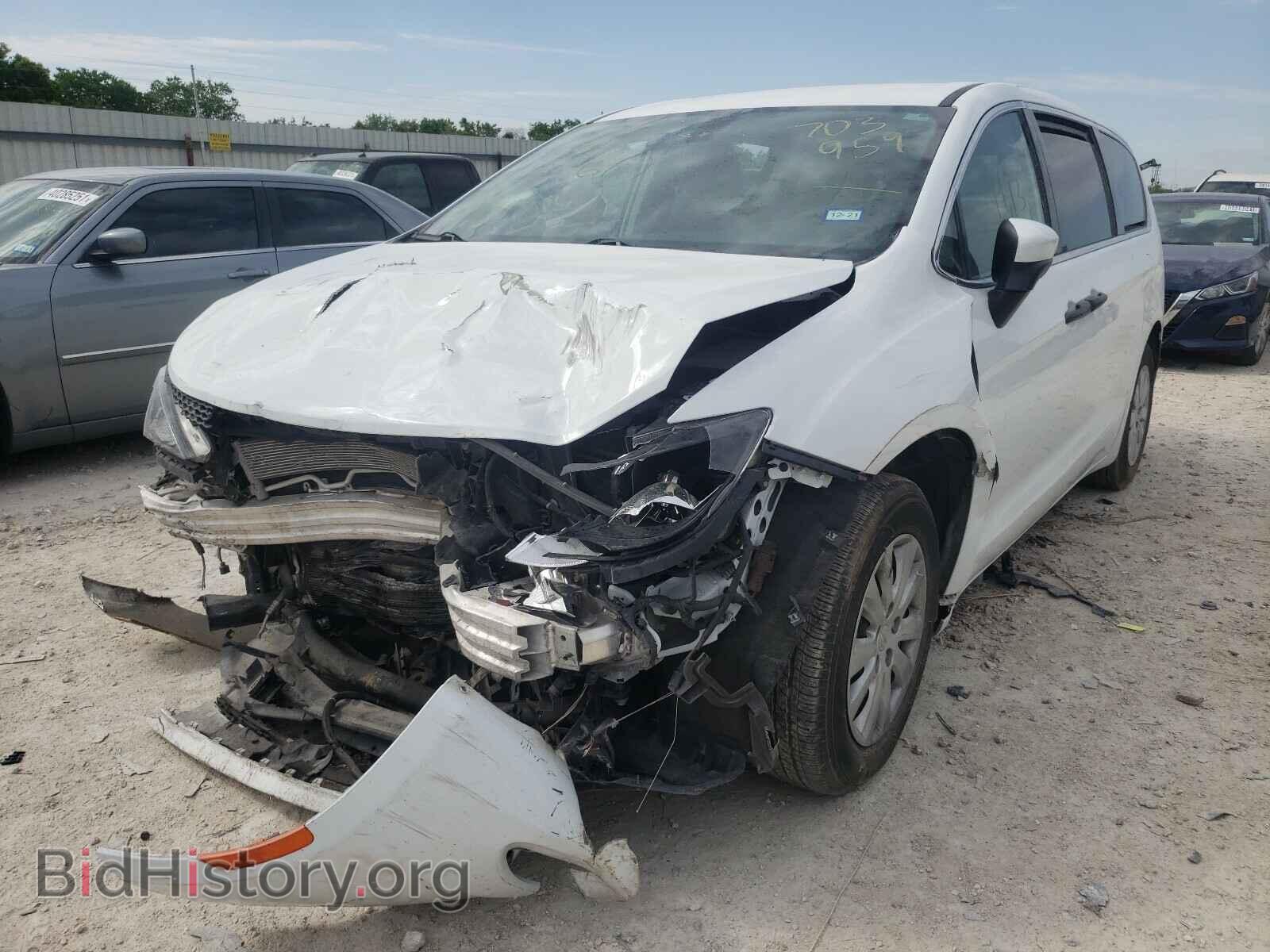 2019 CHRYSLER PACIFICA - VIN: 2C4RC1AG9KR703959 - Фото 2