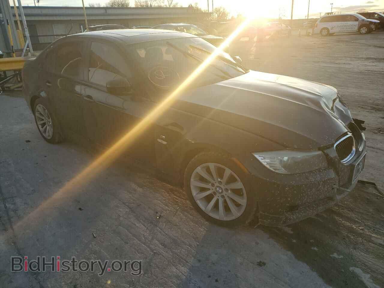 2011 BMW 3 SERIES - VIN: WBAPH7G53BNN05566 - Фото 4
