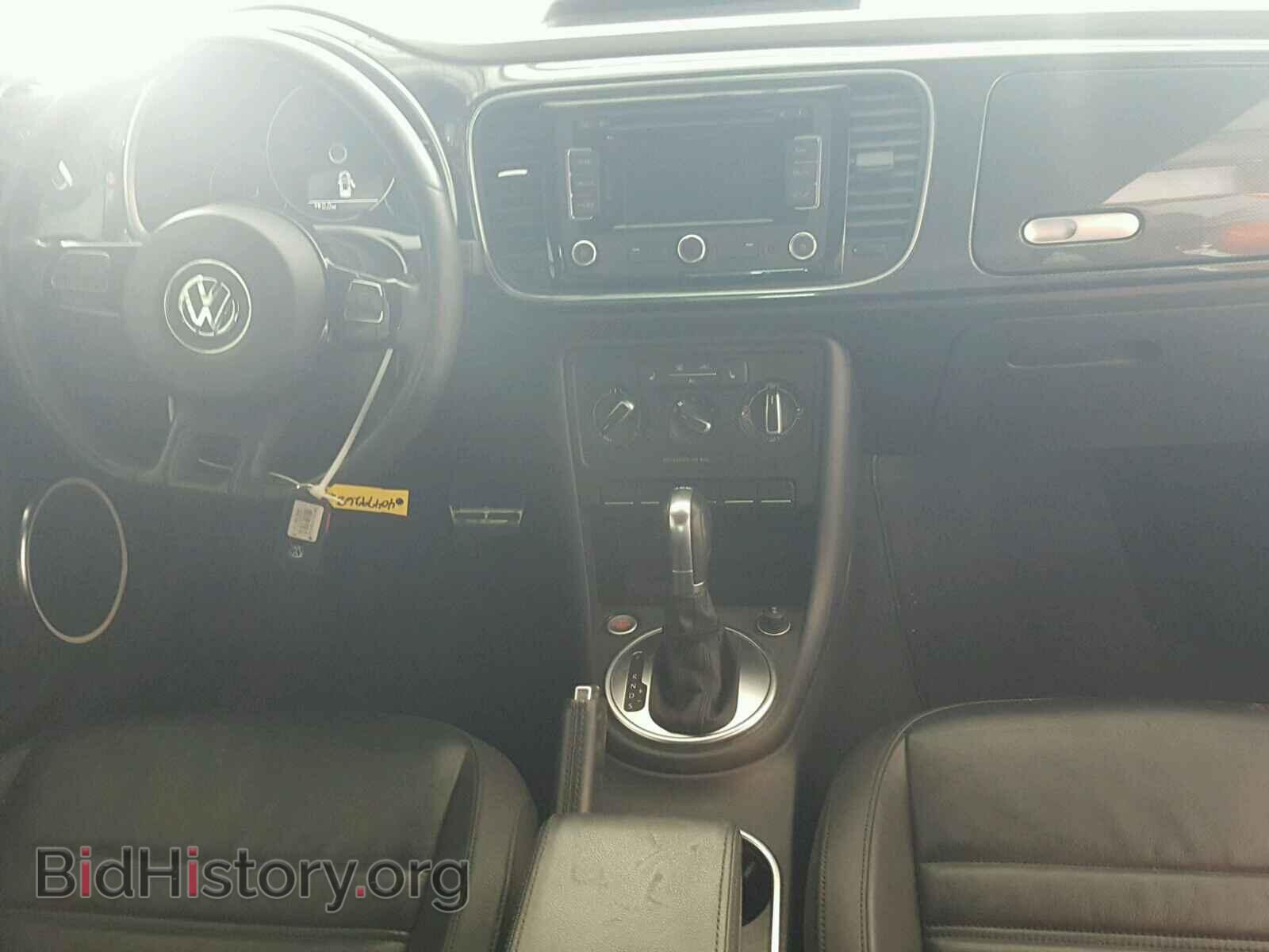 2012 VOLKSWAGEN BEETLE - VIN: 3VWVA7AT0CM628563 - Фото 9