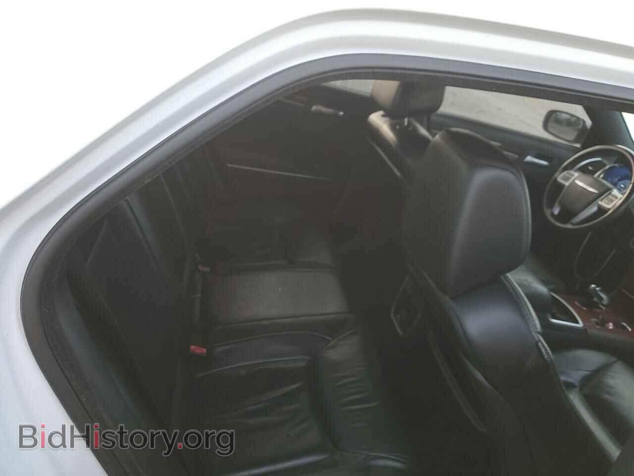 2013 CHRYSLER 300 - VIN: 2C3CCAAG3DH600281 - Фото 10
